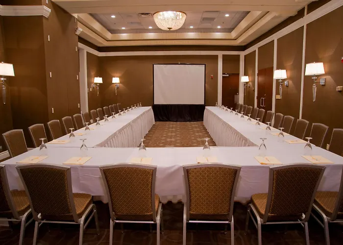 Hotel Doubletree By Hilton Collinsville/st.louis