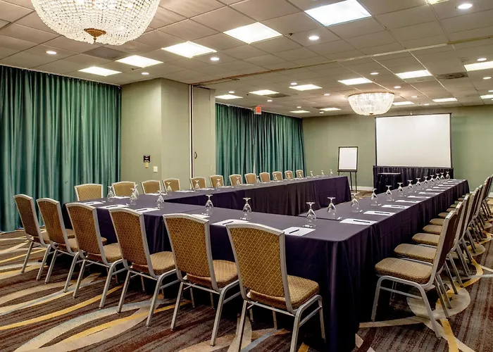 Doubletree By Hilton Collinsville/st.louis 4*